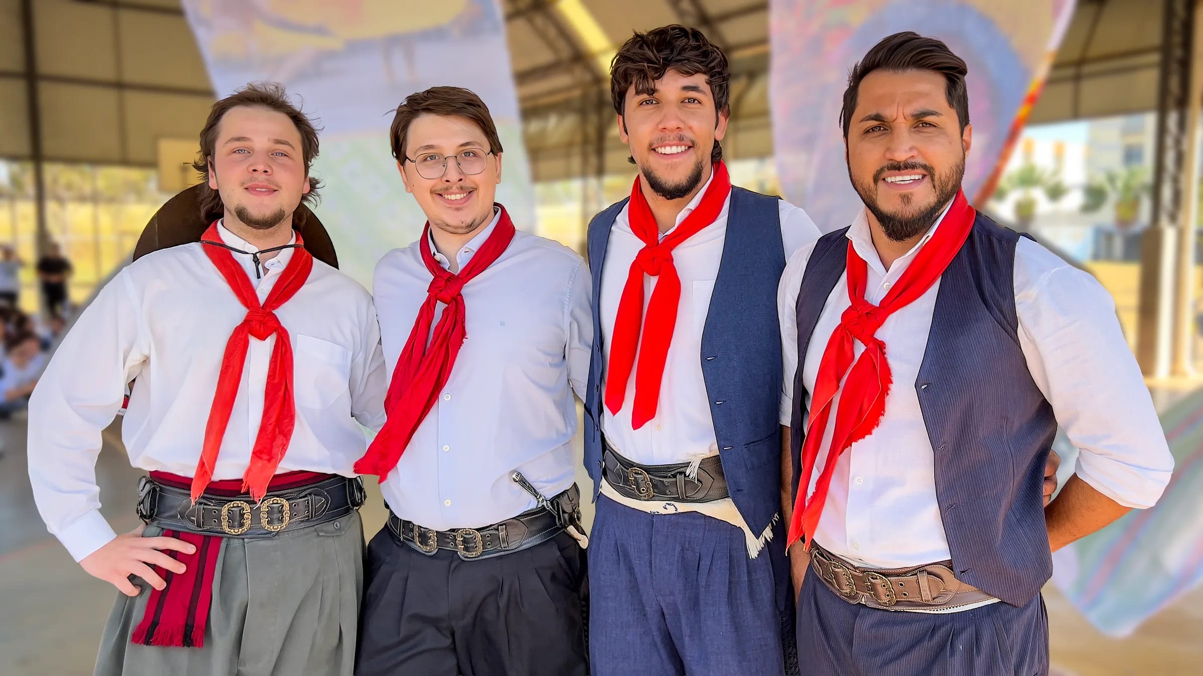 Estudantes durante uma apresentação do projeto